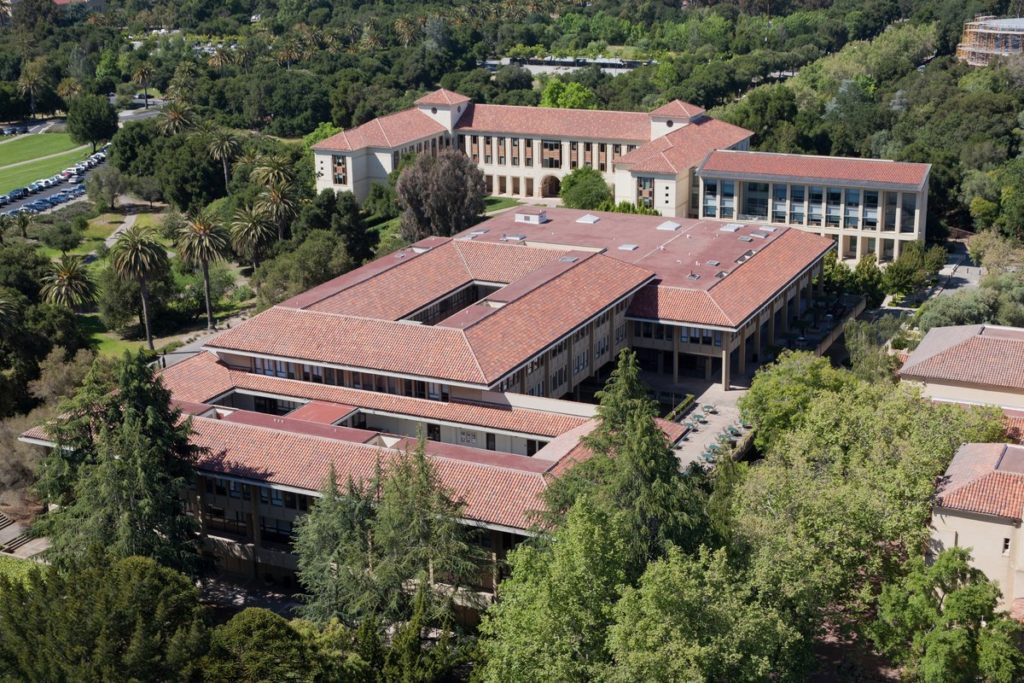 2 Стэнфордский университет из башни Гувера
